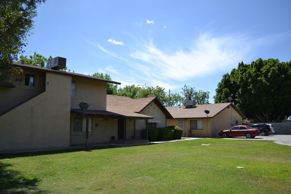 Avenue C 11 Unit Apartment Complex: 1101 S. Avenue C, Yuma, AZ 85364